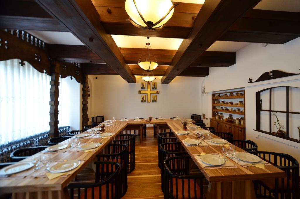 Casa De Oaspeti Sfantul Nicolae Iasi Ngoại thất bức ảnh